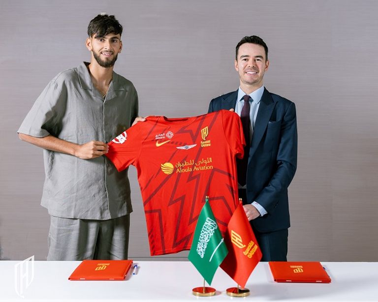 كارلوس خيمينيز ناتشو مدافع القادسية