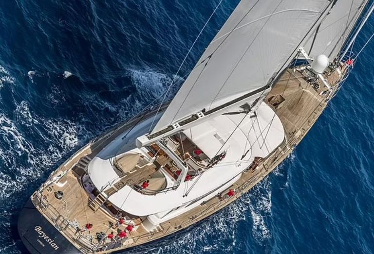 الملياردير البريطاني مايك لينش