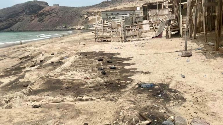 التلوث البحري في عدن