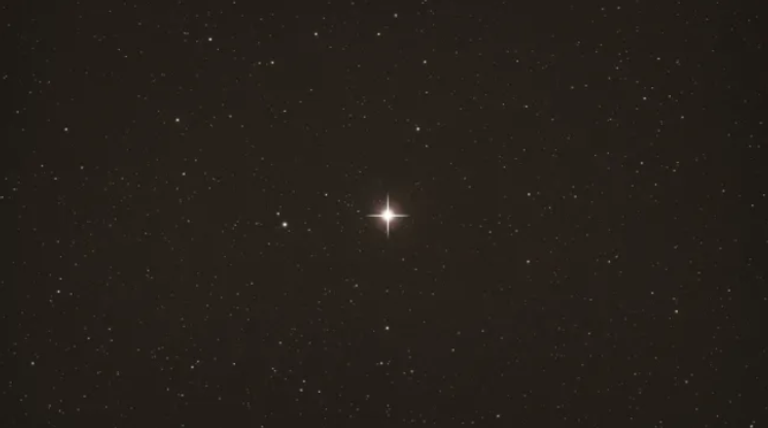 شبكة التلسكوبات ألقت نظرة جديدة ومفصلة على النجم القطبي