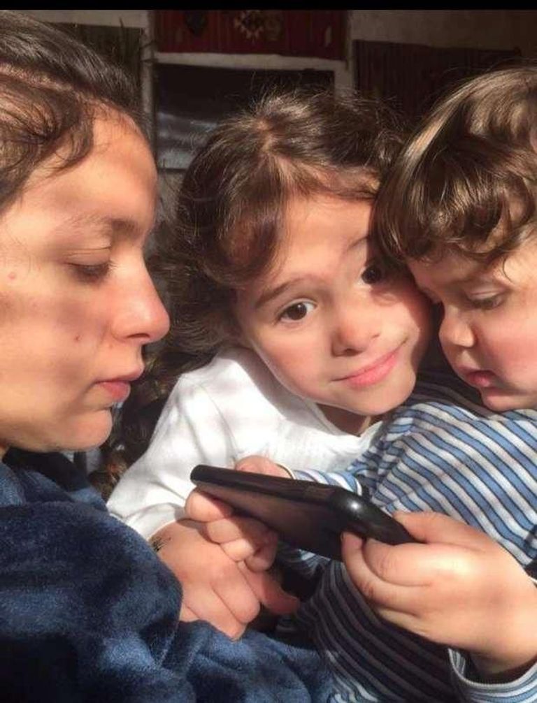 جميلة عوض وشقيقاتها