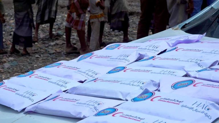 منكوبو فيضانات تهامة اليمنية