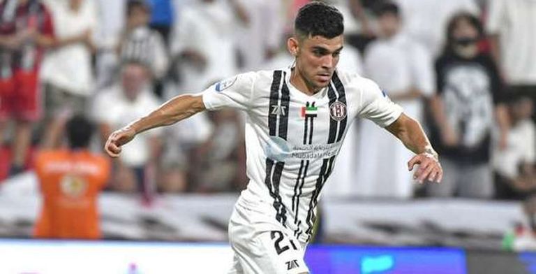 اللاعب المصري حسام فرحات 