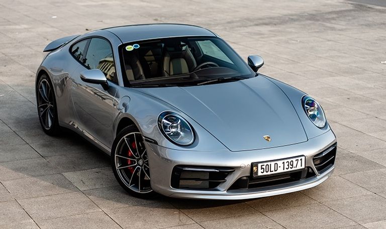 كشافات بوجاتي شيرون