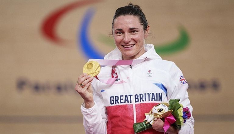 سارة ستوري سارة ستوري