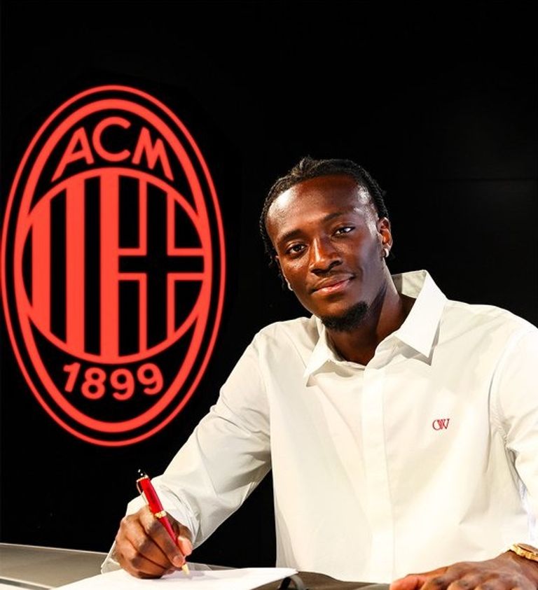 صفقات اليوم الأخير من ميركاتو 2024-2025