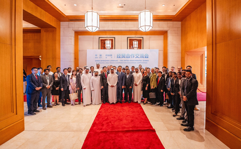 مؤتمر التبادل التجاري بين الصين والإمارات جانب من المؤتمر