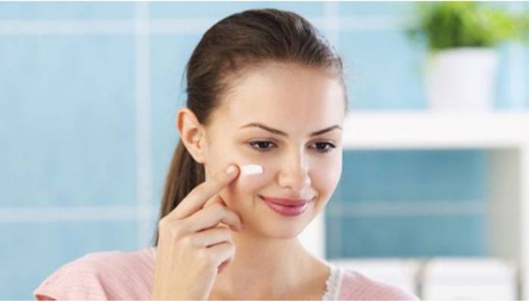 ترطيب البشرة تنظيف البشرة العميق