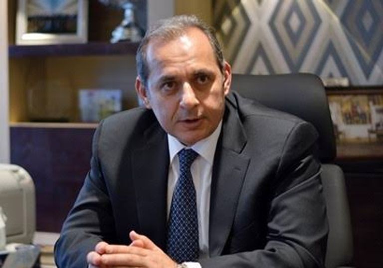 المصرفي المصري هشام أحمد عكاشة