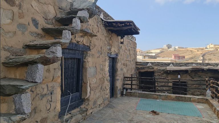 قرية الموسى أحد أماكن سياحية في الباحة للعوائل