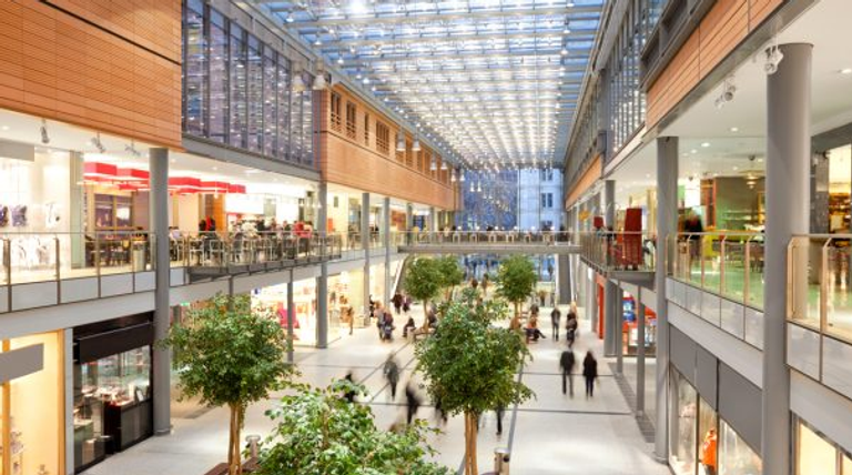 مول الغنيم أحد أفضل أماكن التسوق في الباحة