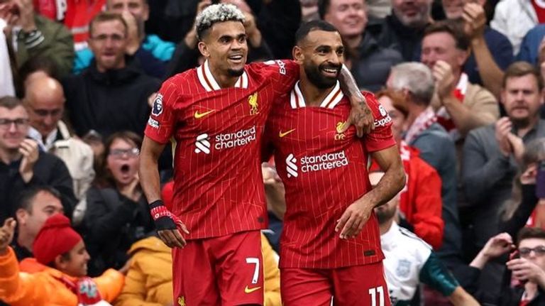 محمد صلاح ولويس دياز في مباراة ليفربول ومانشستر يونايتد