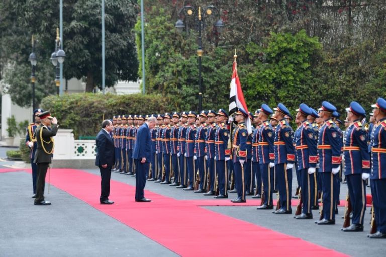 السفير التركي بالقاهرة مع صحفي «العين الإخبارية»