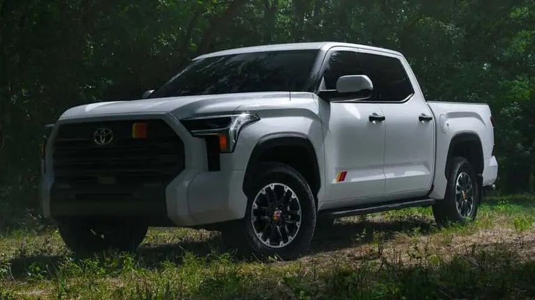 شاحنة Toyota Tundra طراز Toyota 4Runner