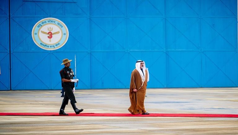ولي عهد أبوظبي يصل إلى الهند