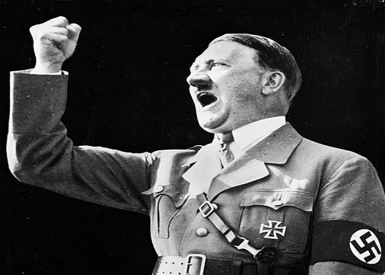 هتلر مع إيفا براون