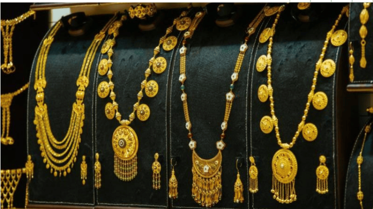 مشغولات  ذهبية - أرشيفية