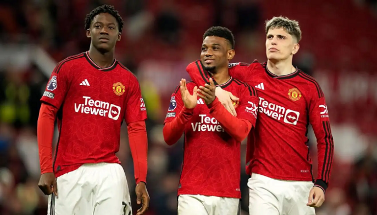 مانشستر يونايتد زين الدين زيدان مدرب ريال مدريد السابق