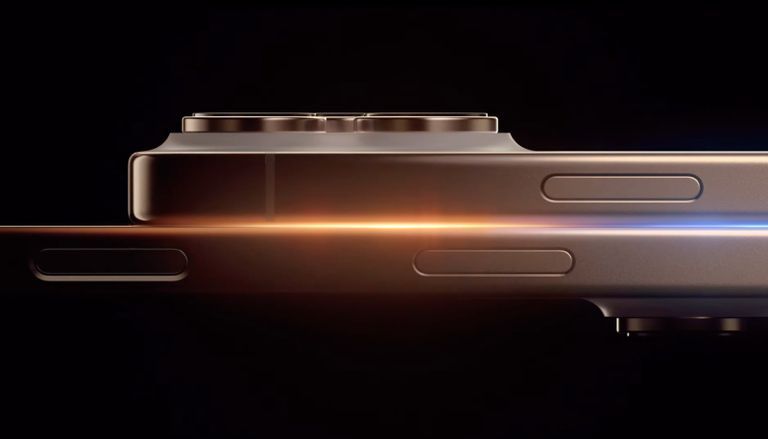 آيفون 16 برو وآيفون 16 برو ماكس