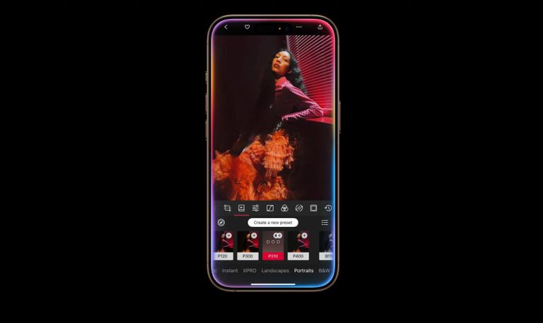 آيفون 16 برو وآيفون 16 برو ماكس