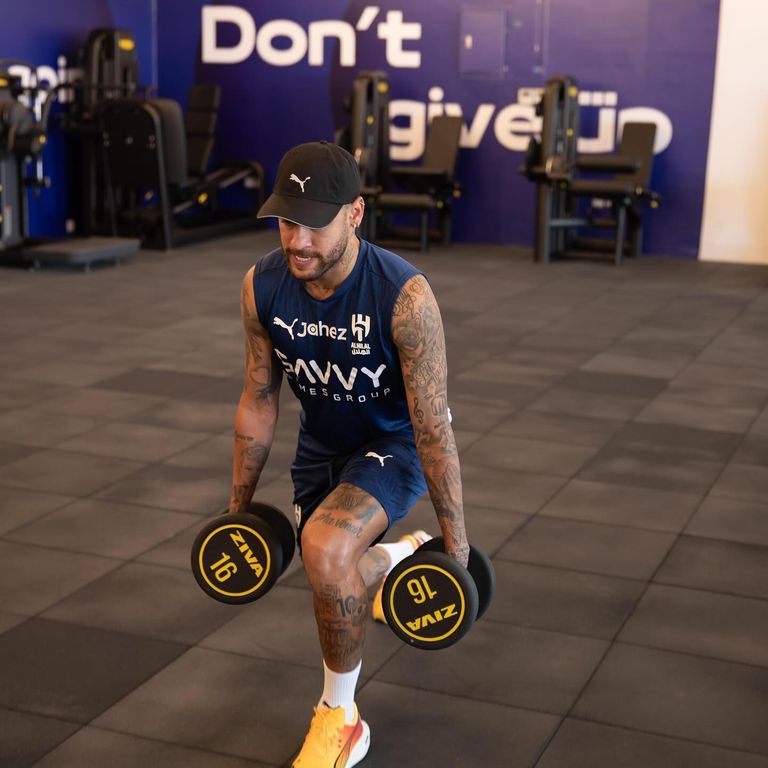 نيمار نجم الهلال السعودي البرازيلي نيمار نجم الهلال