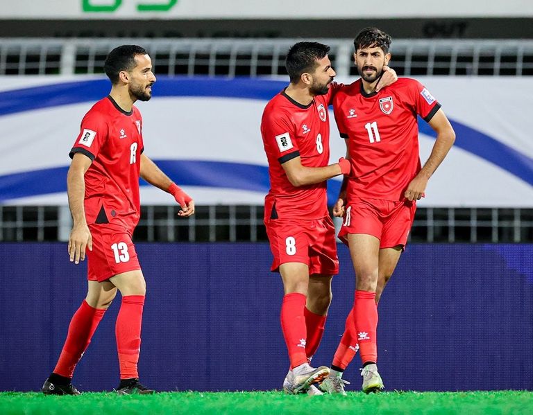 يزن النعيمات نجم منتخب الأردن يزن النعيمات نجم منتخب الأردن