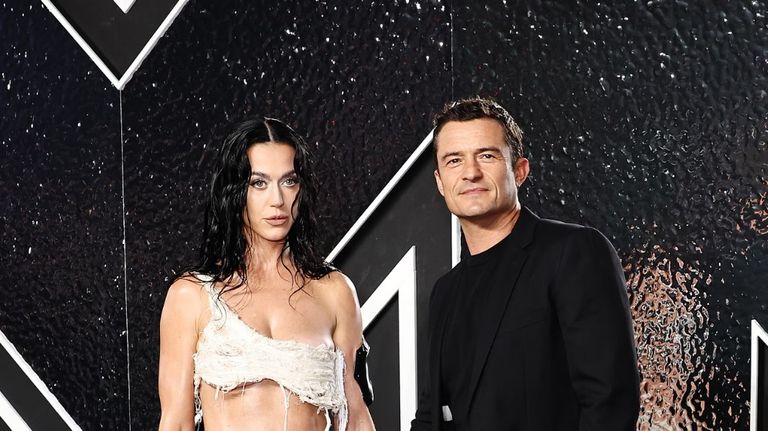 نجمات من حفل توزيع جوائز VMAs لعام 2024