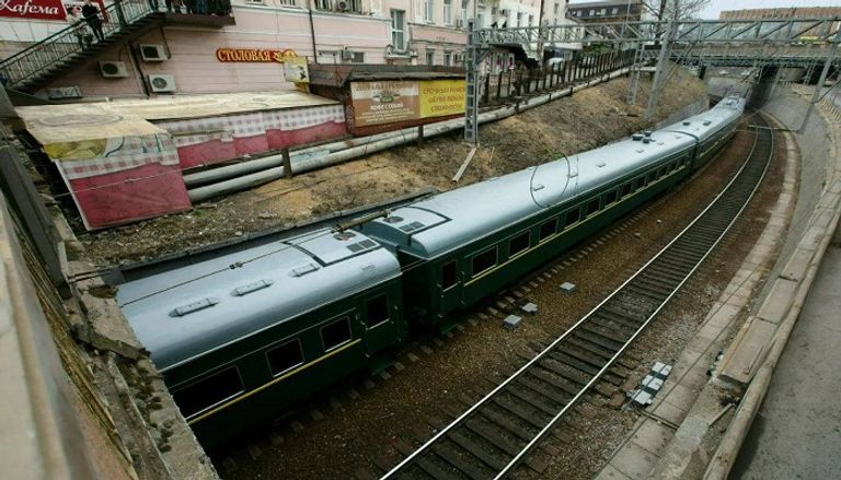 كيم يغادر قطاره المدرع