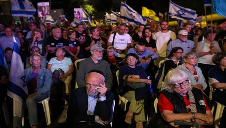 احتجاجات في إسرائيل تطالب بعودة الرهائن المحتجزين لدى حماس
