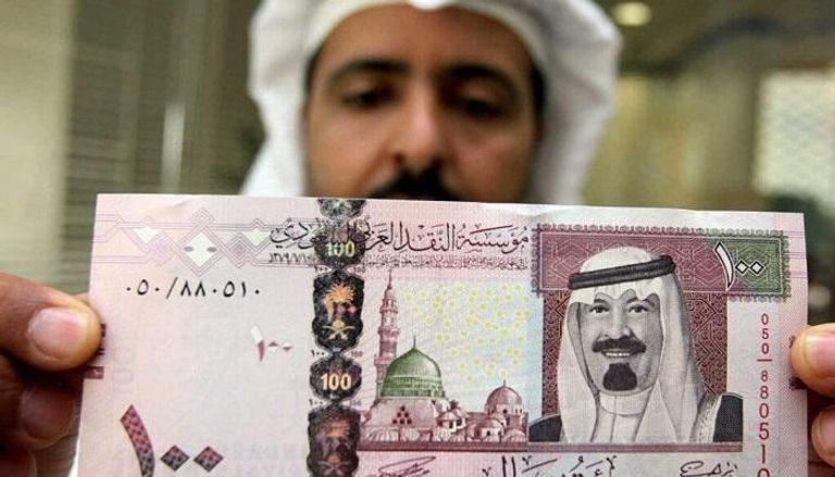 ورقة نقدية فئة 100 ريال سعودي - أرشيفية 