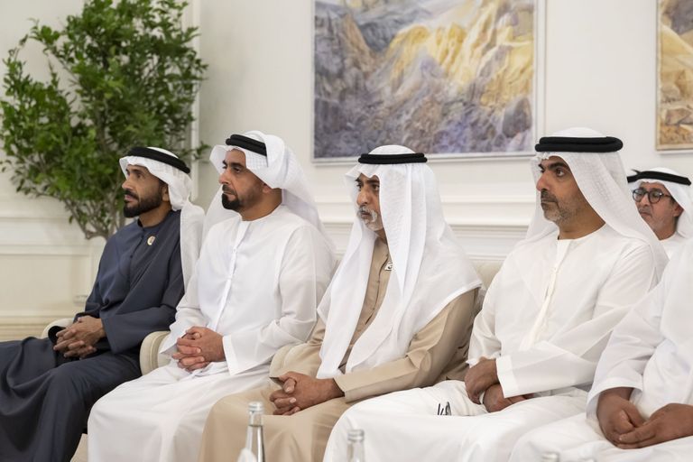 الشيخ محمد بن زايد آل نهيان يستقبل رؤساء الوفود