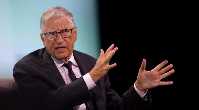 الملياردير الأمريكي بيل غيتس  