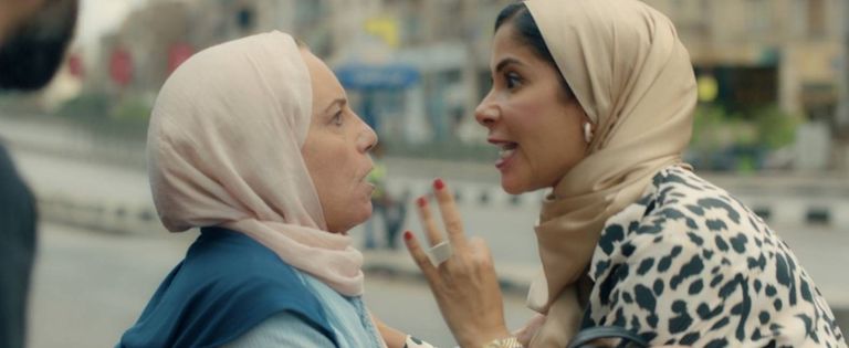 منى زكي في فيلم "رحلة 404"