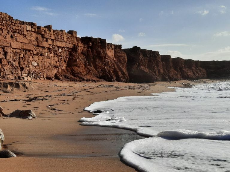 توكرة الأثرية.. البحر يهدد بابتلاع آثار 2600 عام