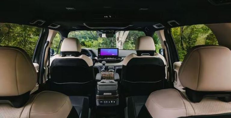 تويوتا سيينا 2025