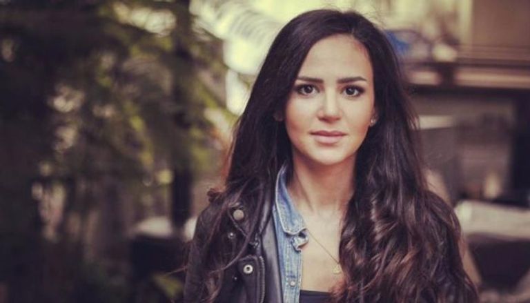 الفنانة الأردنية ركين سعد