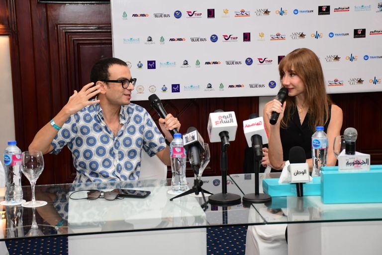 الفنانة اللبنانية دياموند أبوعبود