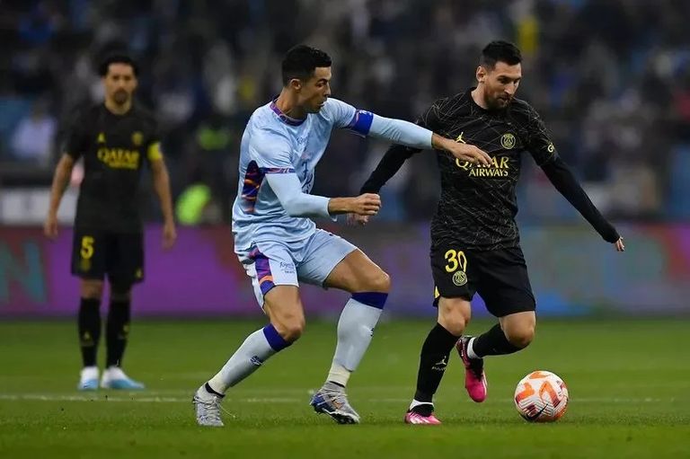 ليونيل ميسي وكريستيانو رونالدو ليونيل ميسي وكريستيانو رونالدو