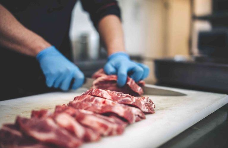 المياه الملوثة أحد مصادر الإصابة بالبكتيريا