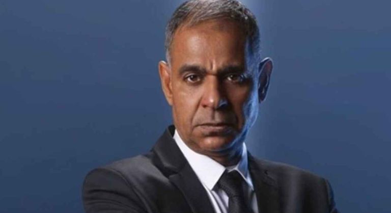 الفنان المصري محمود البزاوي