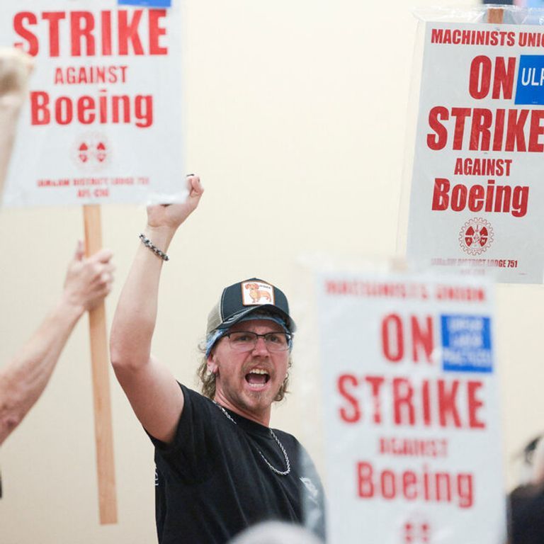 إضراب عمال بوينغ
