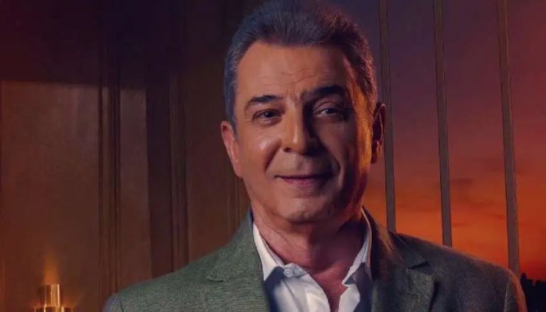 مهرجان الجونة السينمائي يكرم الفنان محمود حميدة مهرجان الجونة السينمائي يكرم الفنان محمود حميدة