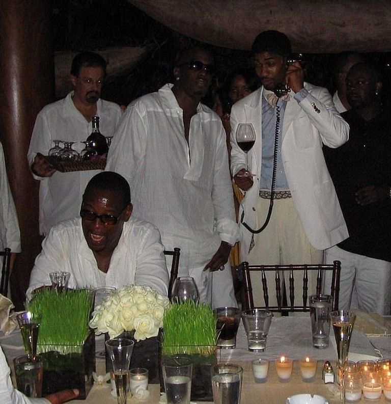 المغني الشهير 