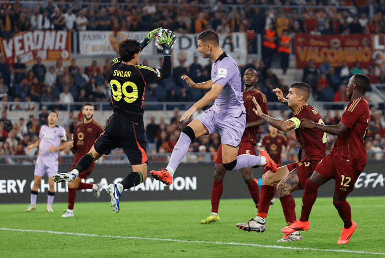 مباراة روما وبلباو سعود عبدالحميد