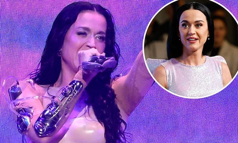 النجمة الأمريكية كاتي بيري