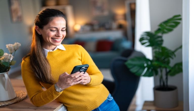 فوائد تتبع الحسابات على السوشيال ميديا