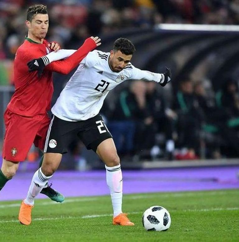 كريستيانو رونالدو ومحمود تريزيغيه البرتغالي كريستيانو رونالدو