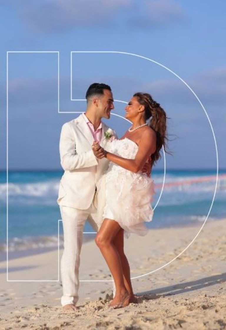 الفنانة المصرية بشرى