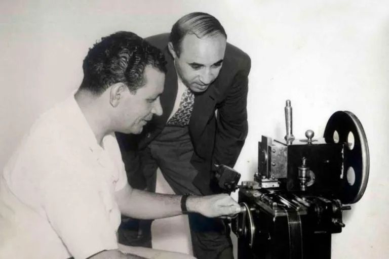 المترجم أنيس عبيد