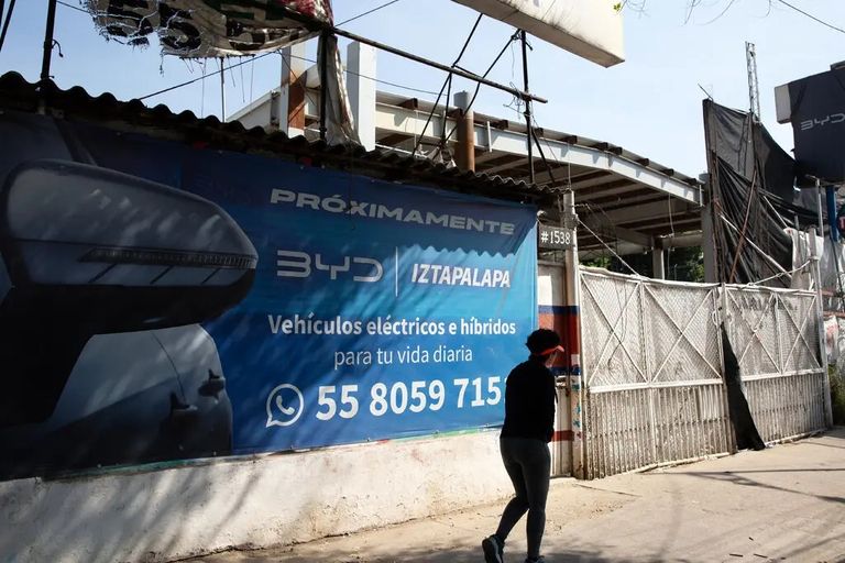 توكيل بيع سيارات صينية في المكسيك شركة Kent International تستورد بعض الدراجات من الصين